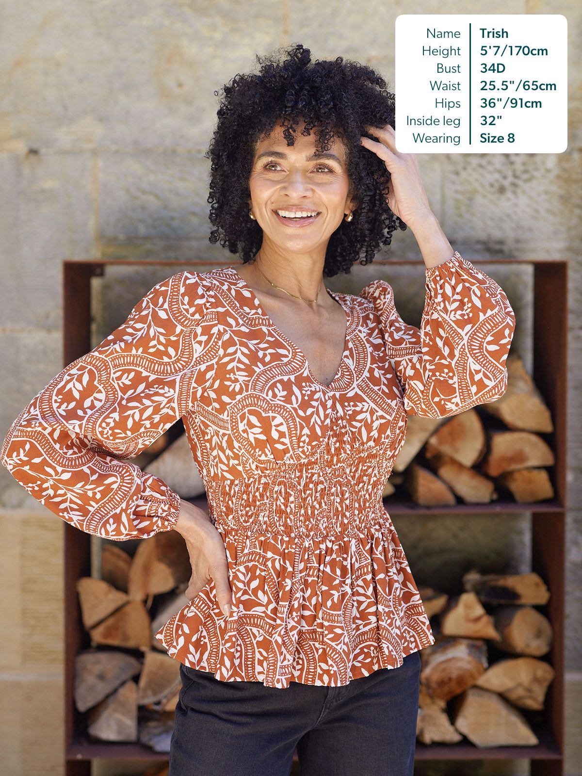 Yara Long Sleeve V-Neck Top - Burnt Orange & Ecru Block Print
