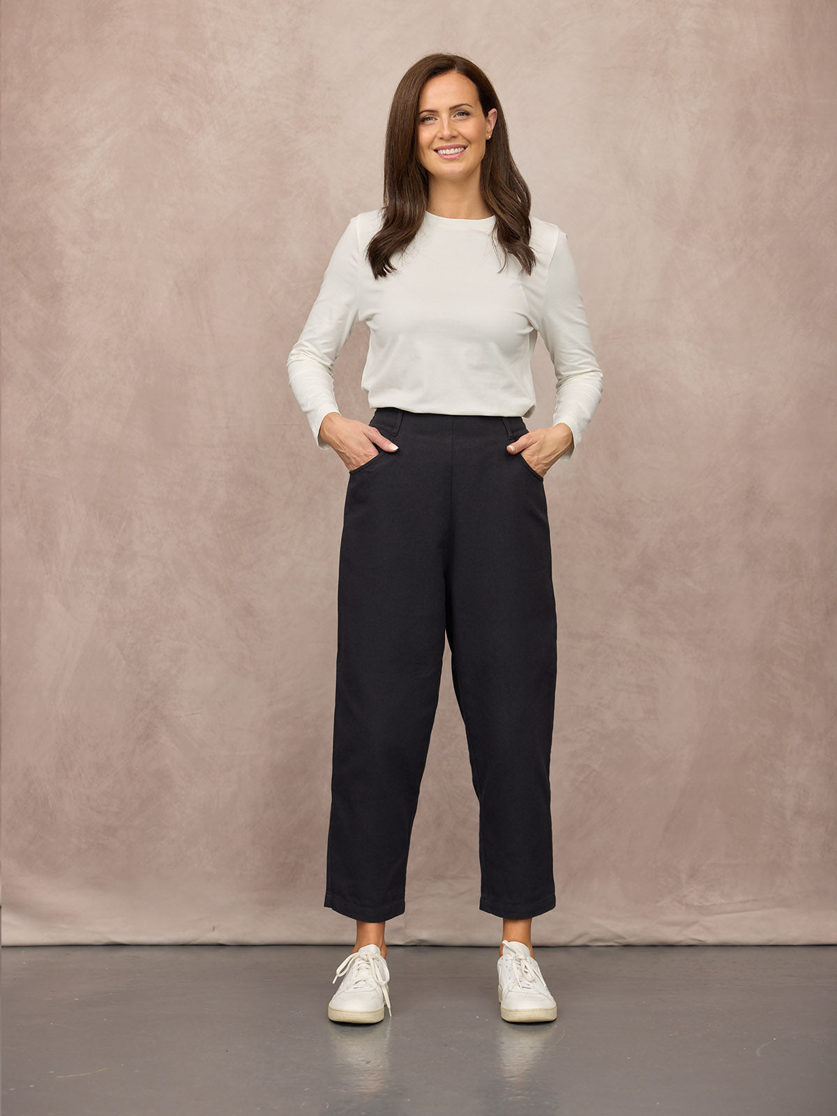 Pam Barrel Leg Trouser - Black