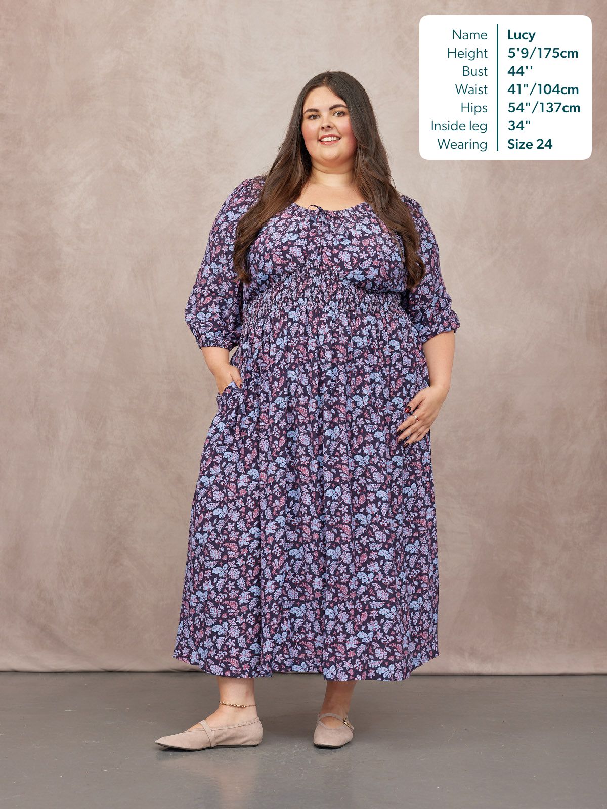 Marisol Scoop Neck Shirred Dress - Navy Floral