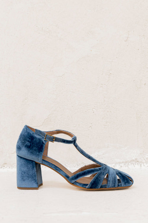 Roberta Velvet Indigo | Elvara House